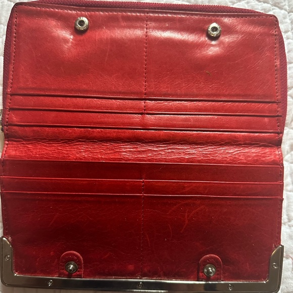 Wallet - Picture 8 of 16